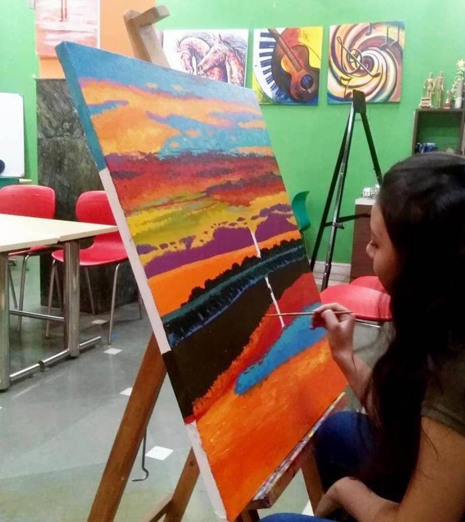 Art Avenue School for Drawing Sketching Painting | Excelsior American School Sector 43 Gurgaon - ActivityKidz