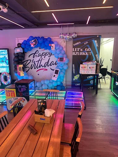 Bzurkk Gaming Arcade & Golf Simulator Punjabi Bagh Delhi