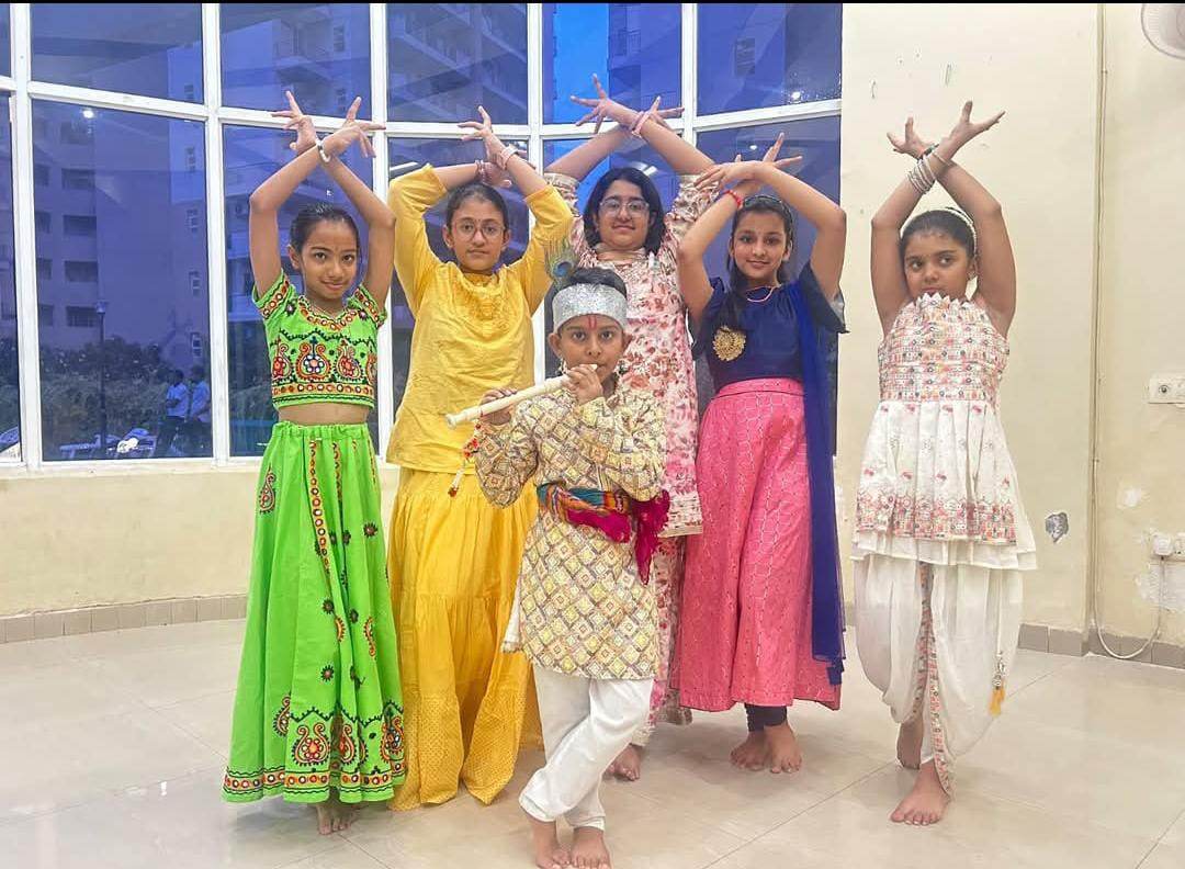 The Danceyard India for Freestyle and Bollywood Dance Classes | Palam Vihar Sector 2 Gurgaon - ActivityKidz