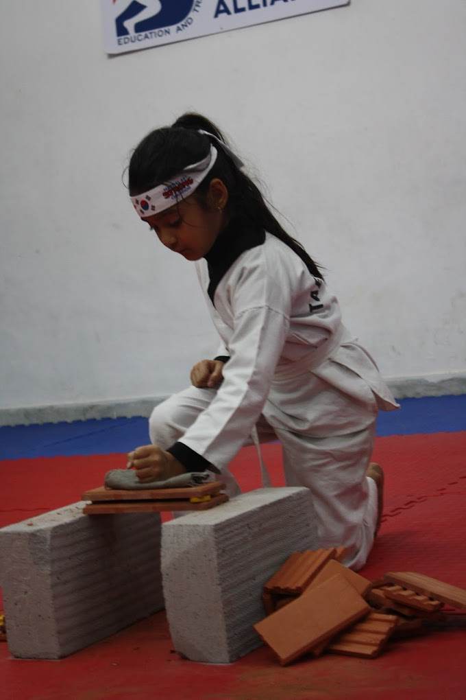 Extreme Martial Art Academy for Taekwondo & Kick-Boxing | Sector 51 Gurgaon - ActivityKidz