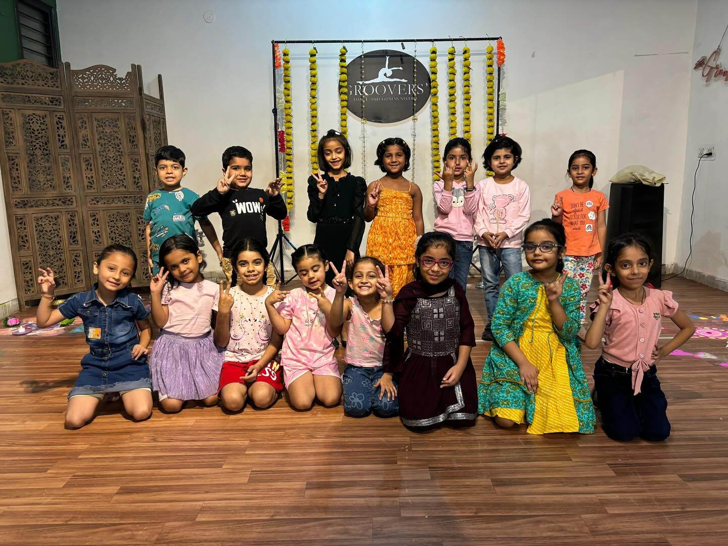 Groovers' Dance and Fitness studio for Bollywood & Freestyle | New Colony Sector 7 Gurgaon - ActivityKidz