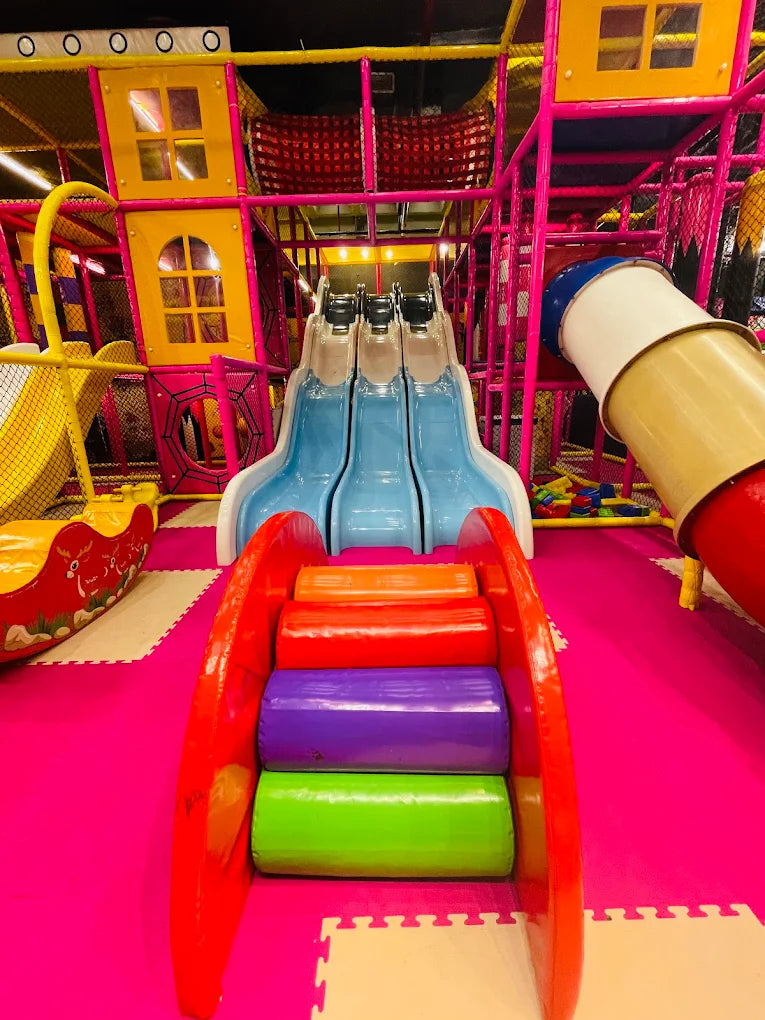 Jus' Jumpin' Play Area | The Great India Place Mall Sector 38 Noida