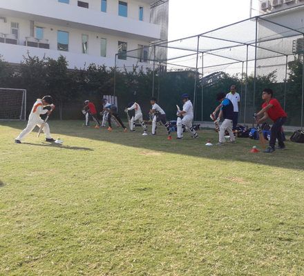 R Kade Sports Academy for Cricket Basketball Tennis & Football | Sector 10A Gurgaon