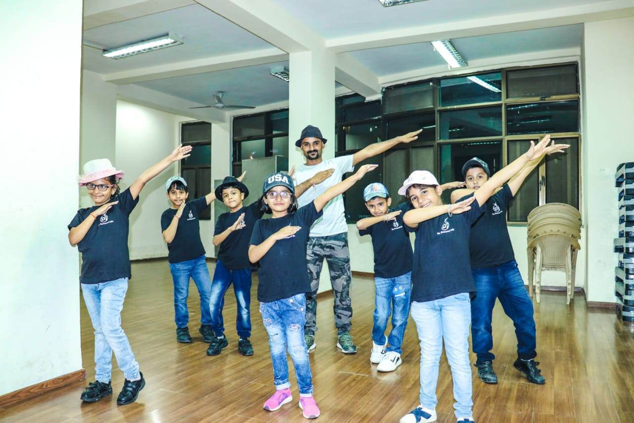 The Danceyard India for Freestyle and Bollywood Dance Classes | Sector 28 Gurgaon - ActivityKidz