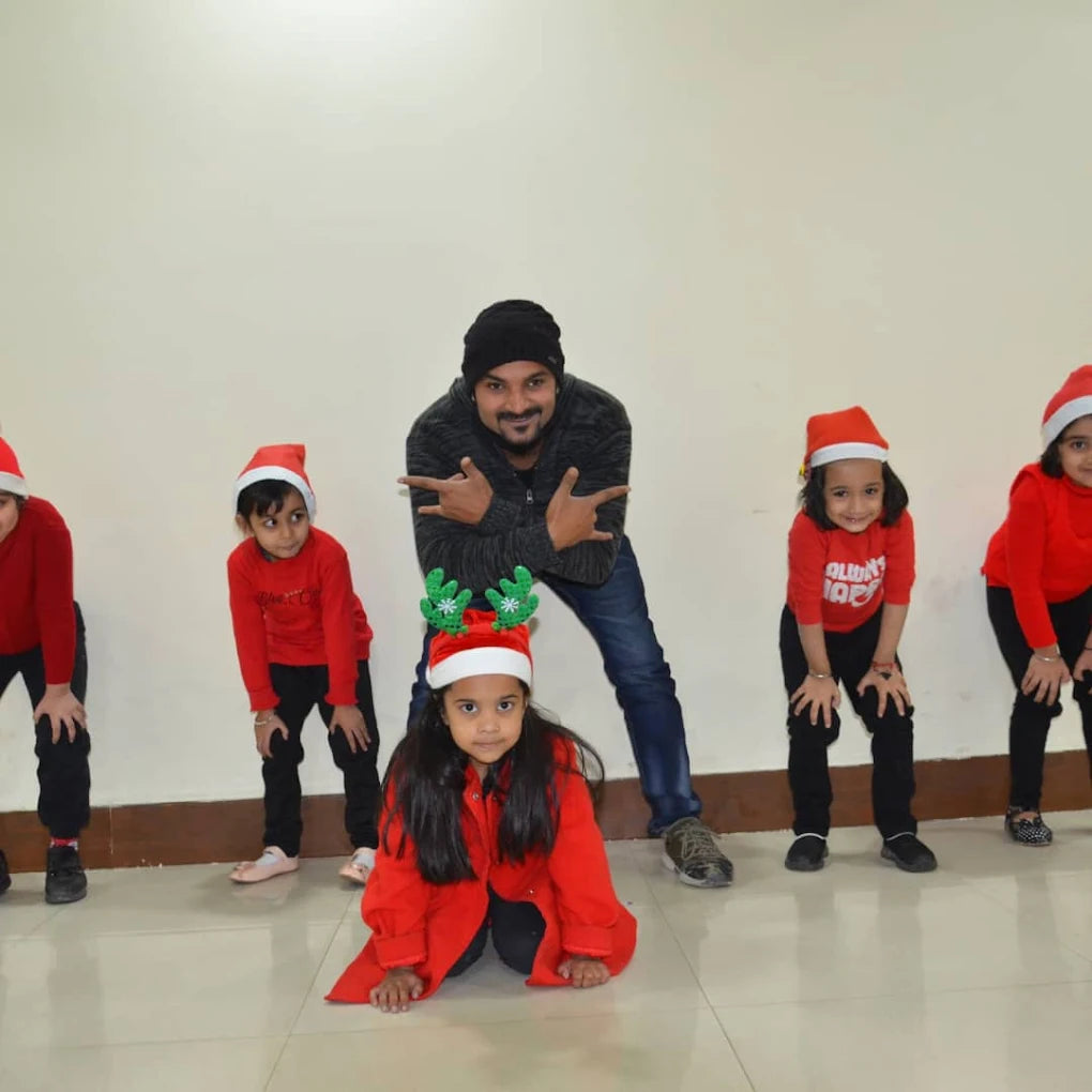 The Danceyard India for Gymnastics Freestyle and Bollywood Dance Classes | Sispal Vihar Sector 49