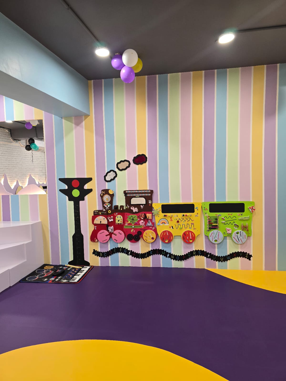 The EleFant Play Arena | Sector 104 Noida