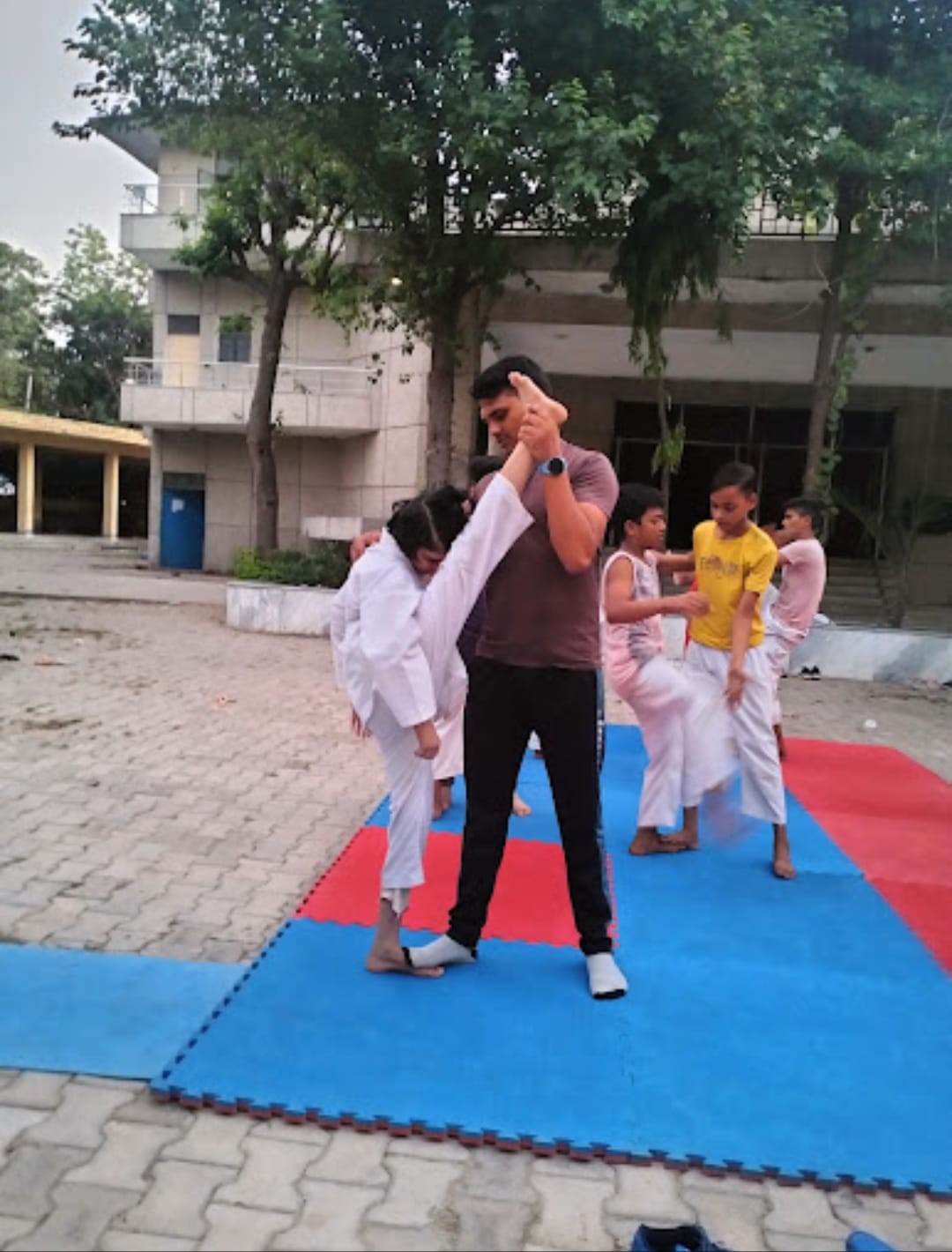 Gurugram Sports and Martial Arts Academy | Sukhrali Sector 17 Gurgaon - ActivityKidz