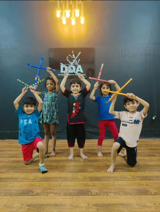 Dolly's dance academy for Bollywood Freestyle Classes | DLF Phase IV Sector 28 Gurgaon - ActivityKidz