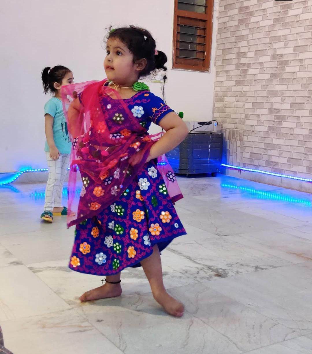 Groovers' Dance and Fitness studio for Bollywood & Freestyle | New Colony Sector 7 Gurgaon - ActivityKidz