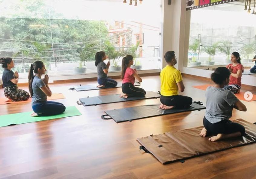 Alive Dance Studio for Bollywood Hip-Hop | DLF Phase 3 Sector 24 Gurgaon