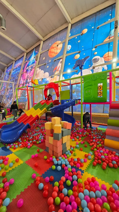 Blaast Entertainland 83 Arcade Play Area Trampoline in Gurgaon
