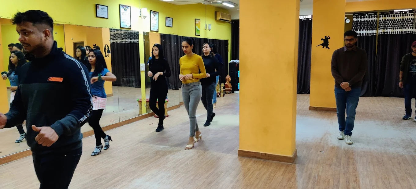 Dance Euphoria Academy for Bollywood Hip-Hop Classes | Sector 49 Gurgaon