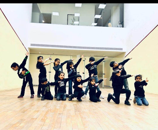 The Danceyard India for Freestyle and Bollywood Dance Classes | Palam Vihar Sector 2 Gurgaon - ActivityKidz