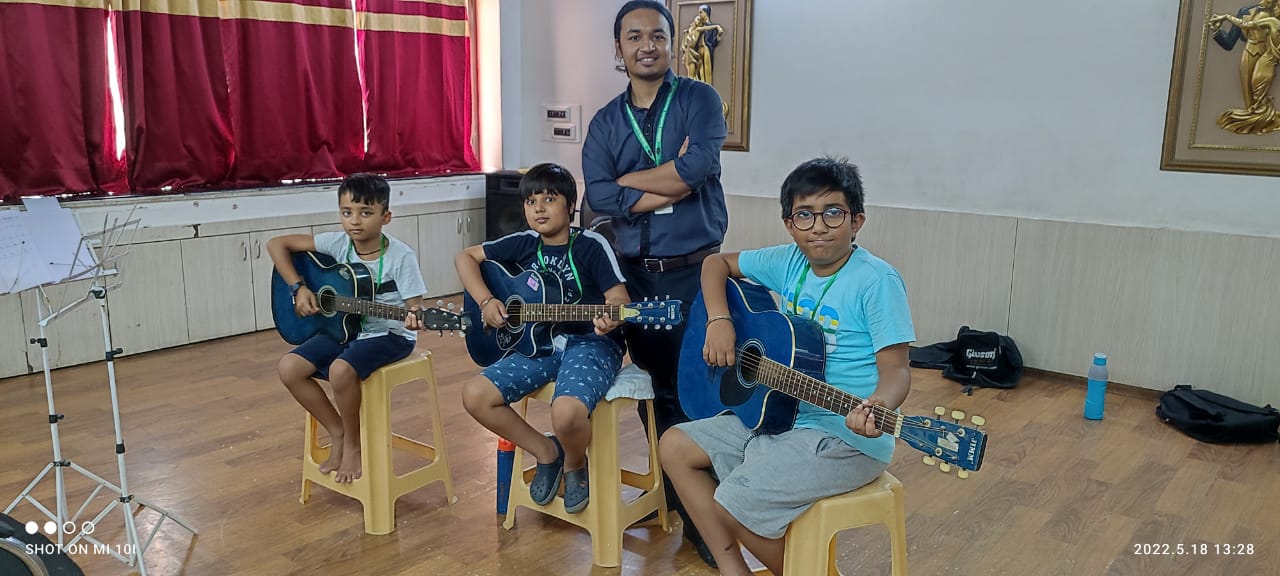 Dhwani Sangeet Mahavidyalaya For Music and Dance Classes | Sector 56 Gurgaon