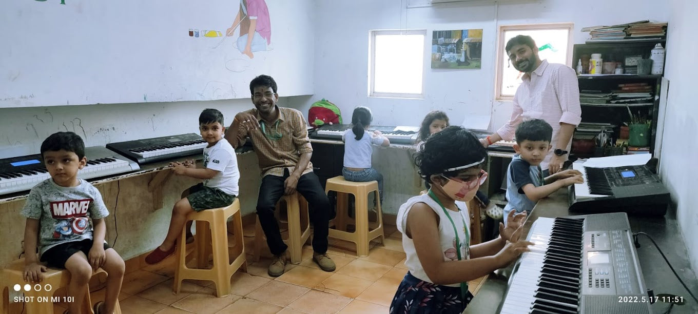 Dhwani Sangeet Mahavidyalaya For Music and Dance Classes | Sector 56 Gurgaon