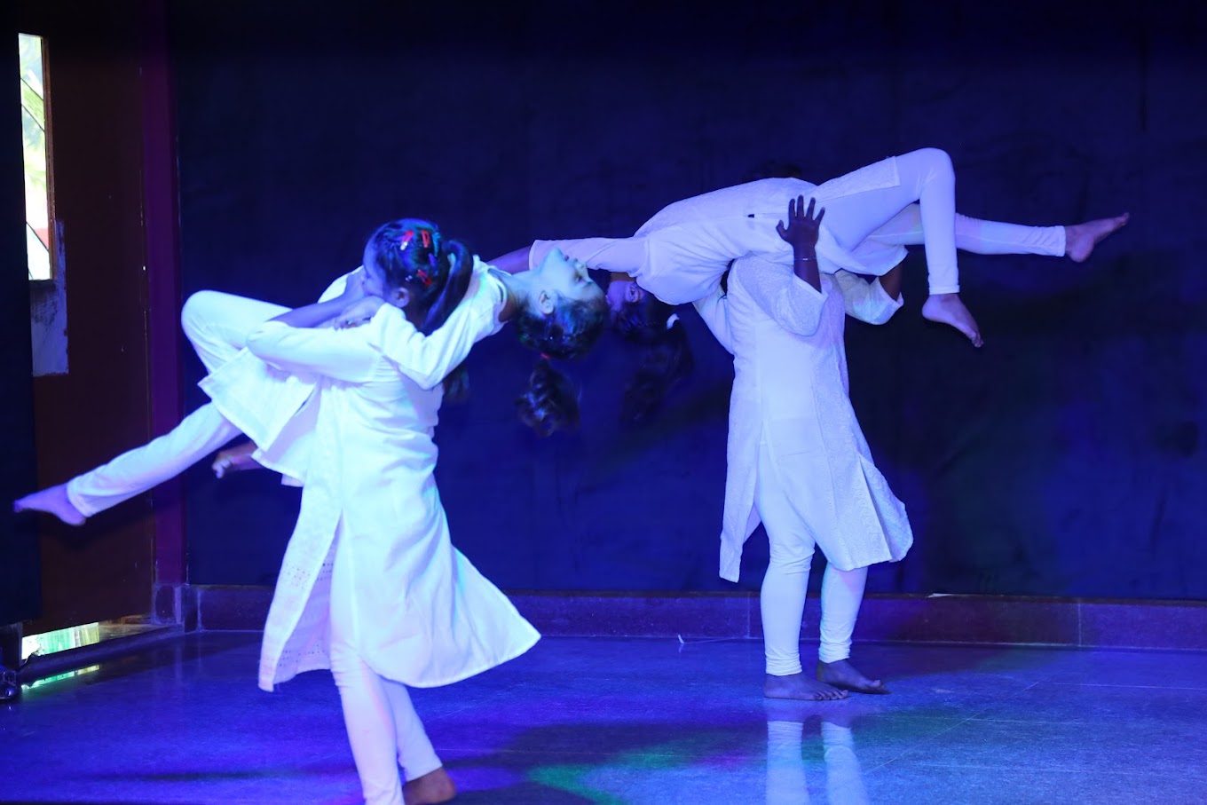 Dhwani Sangeet Mahavidyalaya For Music and Dance Classes | Sector 56 Gurgaon