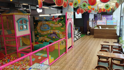 Fusion Entertainment Centre | Indoor Play Area and Trampoline | Sapphire 90 Mall Gurgaon