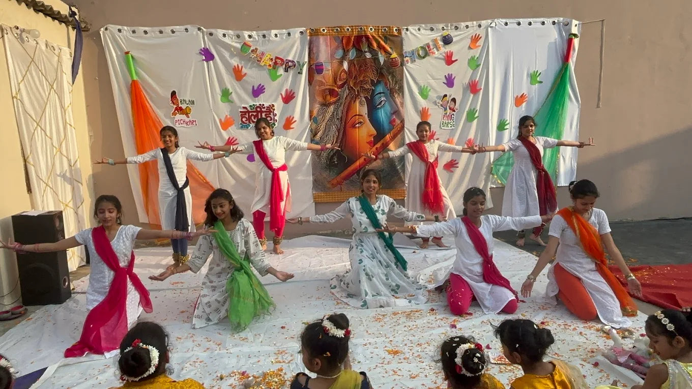 Ghungroo Dance Institute for Kathak Classes | Near PNB Bank Sector 4 Gurgaon