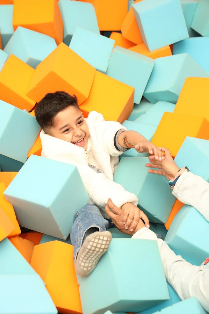 Giggles N Joy Indoor Play Area | M3M Urbana Mall Gurgaon