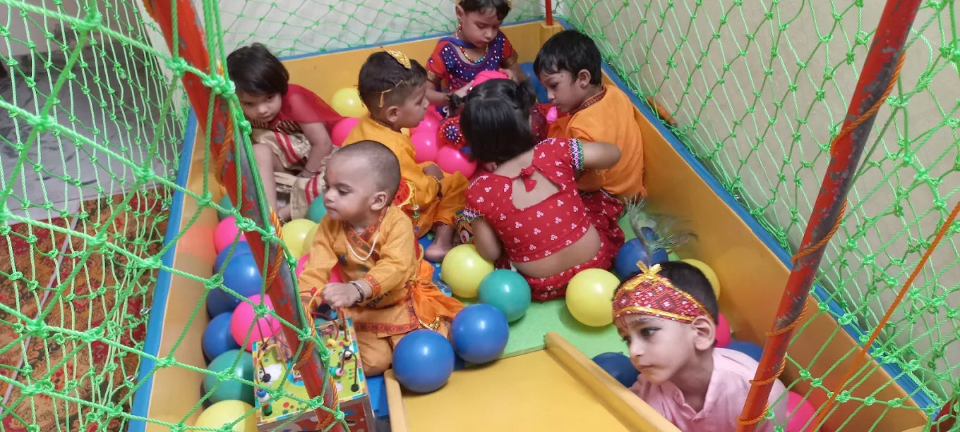 Green Fooressto Daycare & Preschool near Om Sweets in Sector 10A Gurgaon