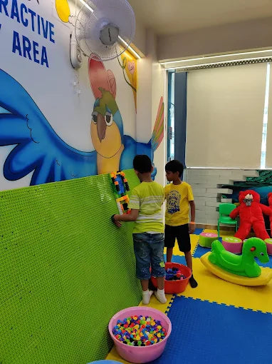 Kidz & Bigz Play Area & Arcade Play Zone Anand Vihar Delhi