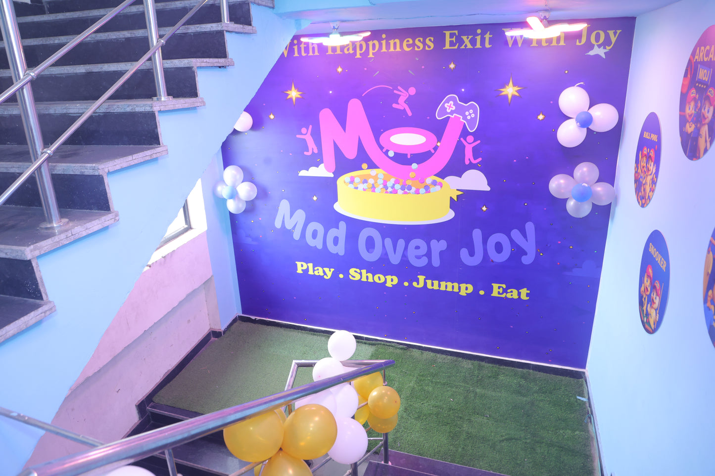 Mad Over Joy Indoor Play Zone Moti Nagar Delhi