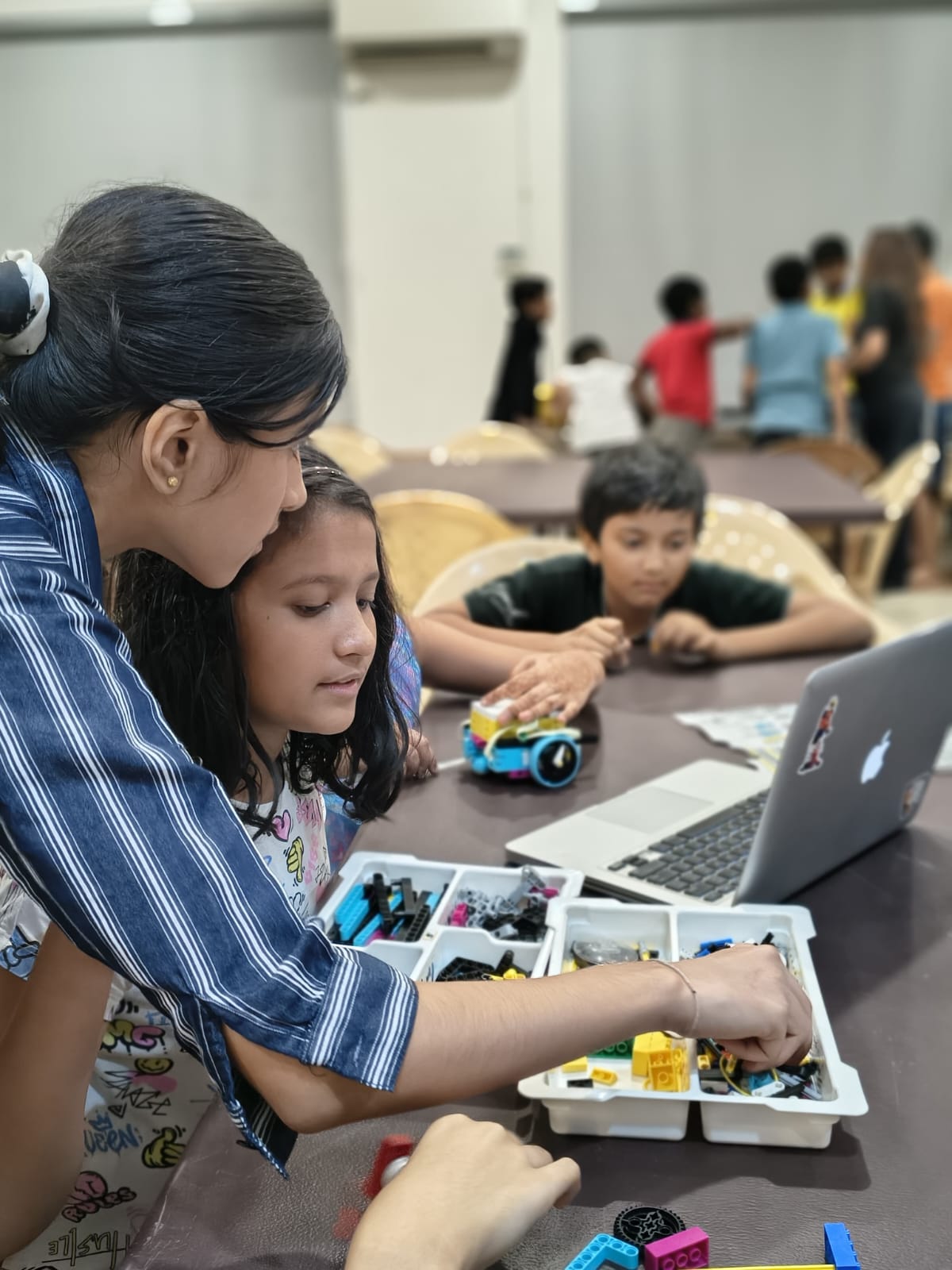 Coding and Design Thinking Workshops for Kids by STEAM Varsity | Sector 14 Gurgaon