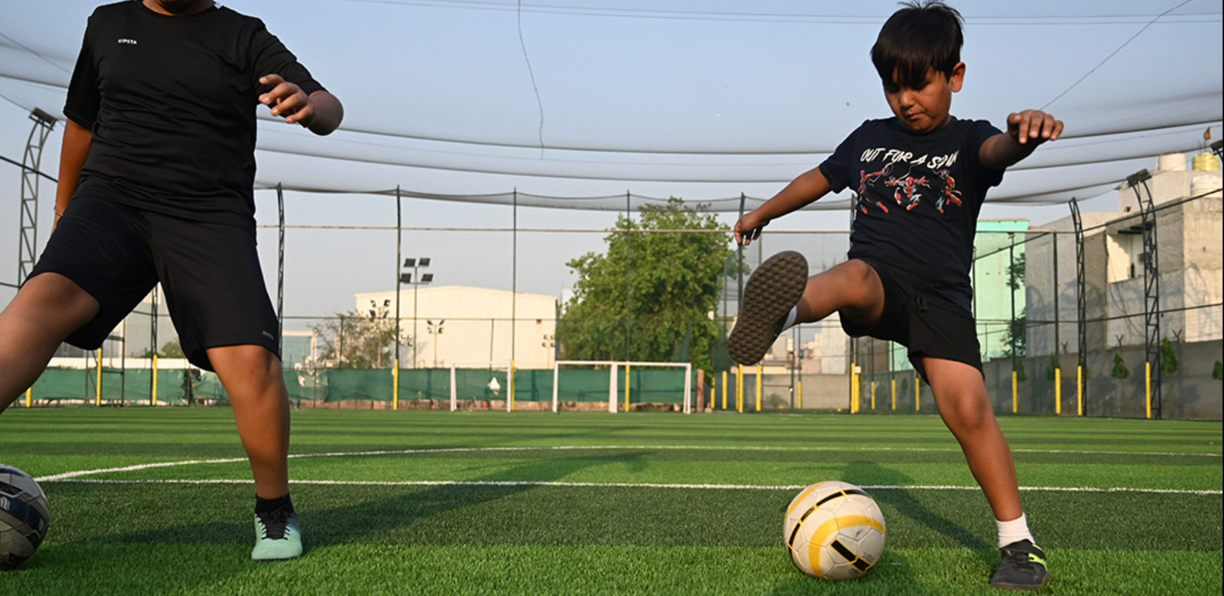 Future Forward Sports (iSmash) | Badminton Football Cricket Tennis | Sector 34 Gurgaon - ActivityKidz