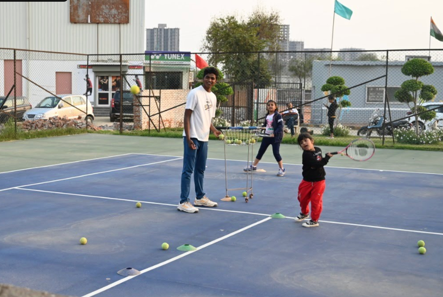 Future Forward Sports (iSmash) | Badminton Football Cricket Tennis | Sector 34 Gurgaon - ActivityKidz