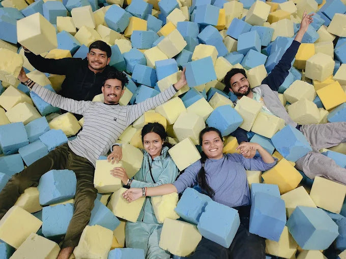 SkyJumper Trampoline Park | Metro Walk Mall Sector 10 Rohini Delhi