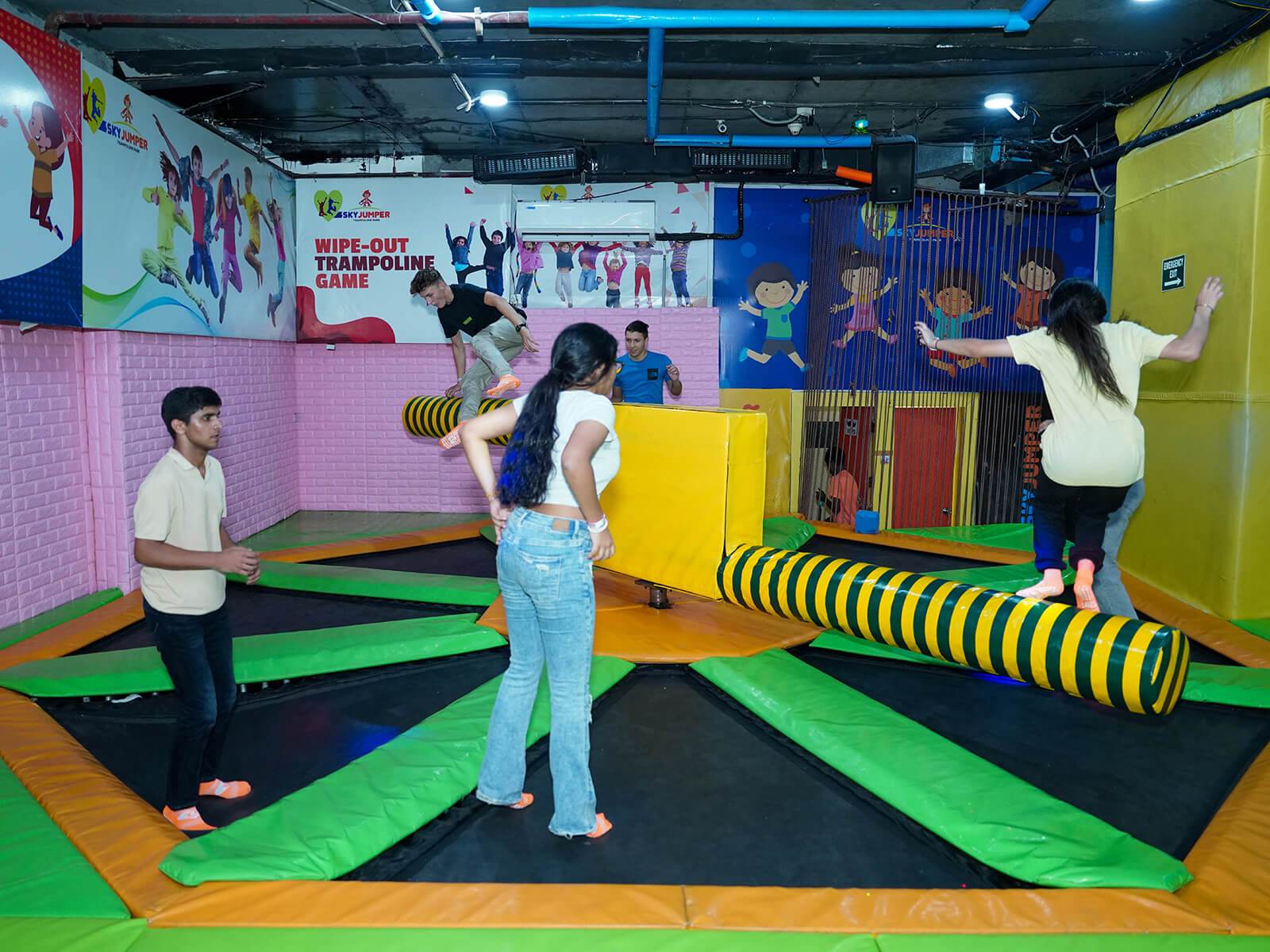 Flip Out Trampoline Party Near Me Skyjumper Trampoline Park ILD