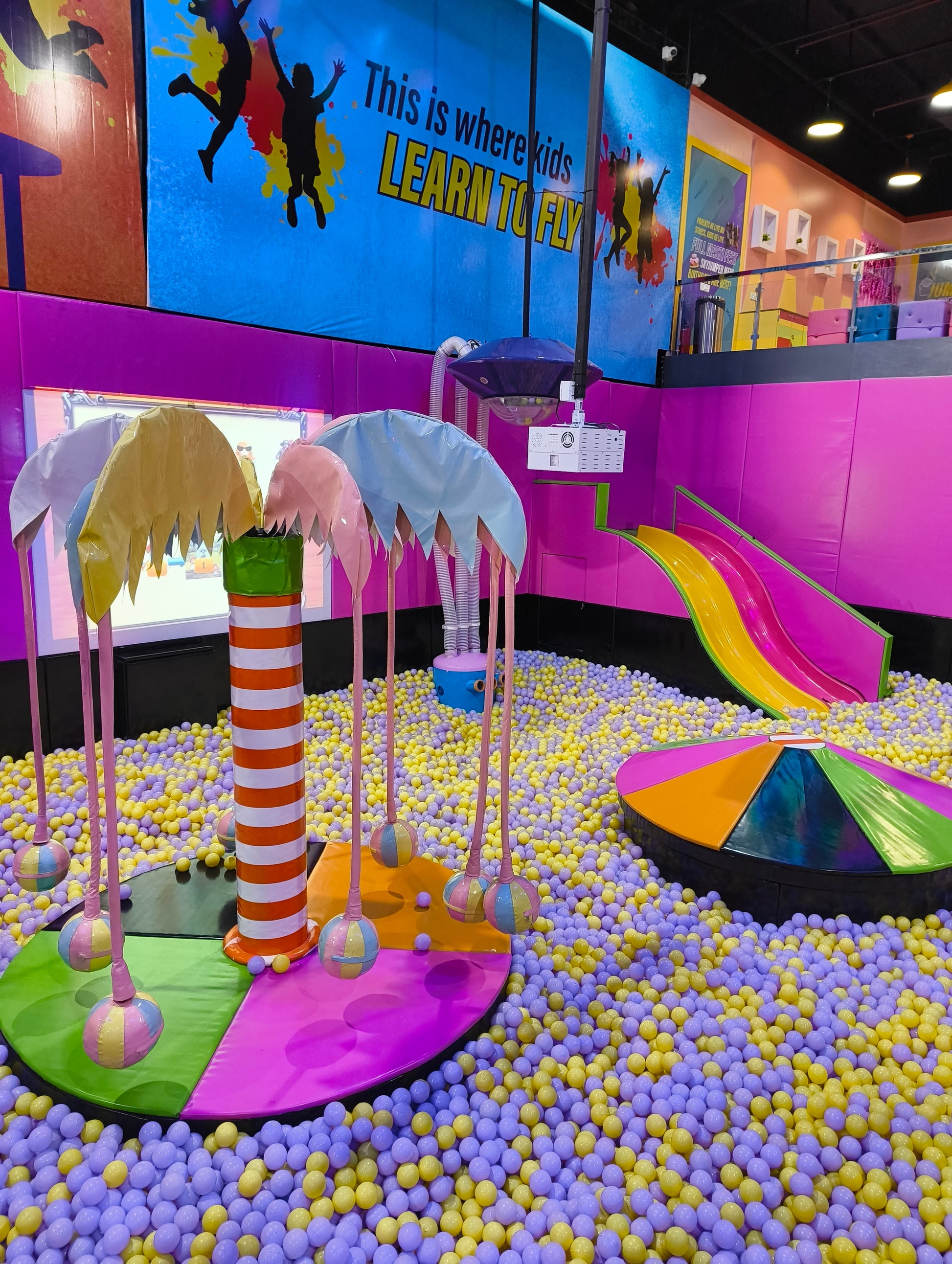 Skyjumper Trampoline Park | Ocus Medley Dwarka Expressway Gurgaon - ActivityKidz