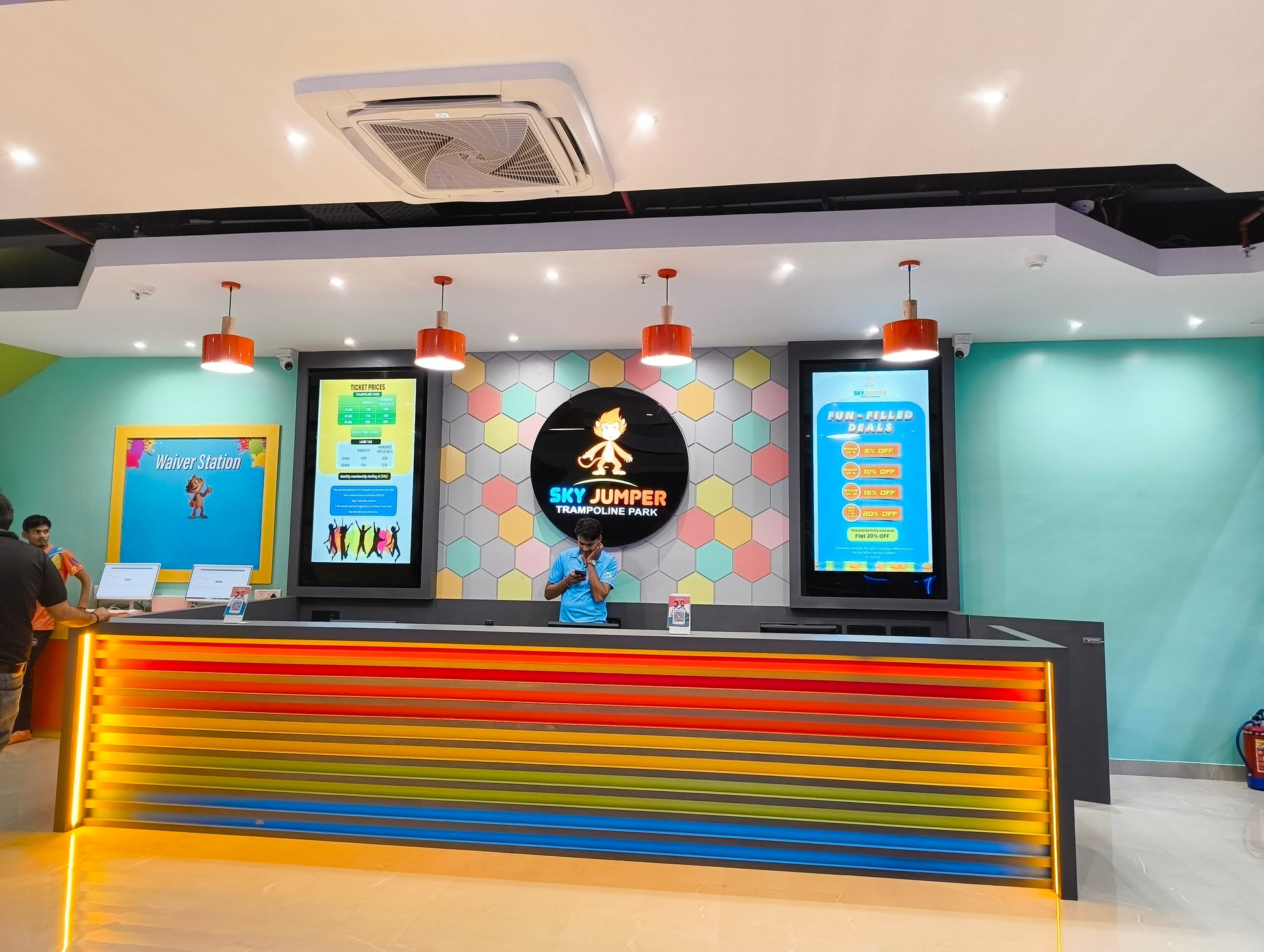 Skyjumper Trampoline Park | Ocus Medley Dwarka Expressway Gurgaon - ActivityKidz