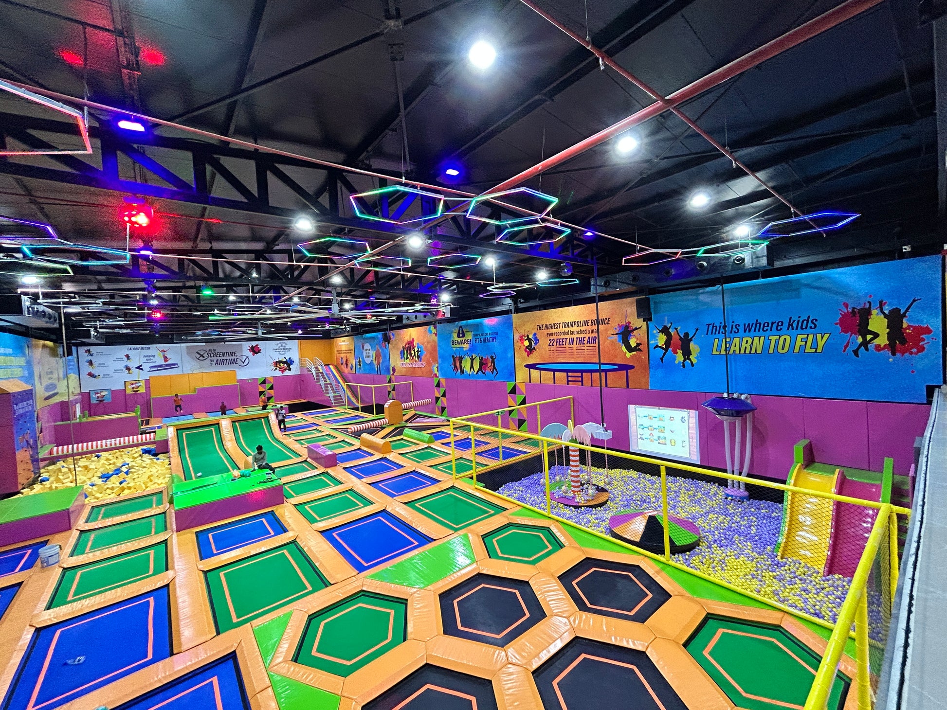 Skyjumper Trampoline Park | Ocus Medley Dwarka Expressway Gurgaon - ActivityKidz