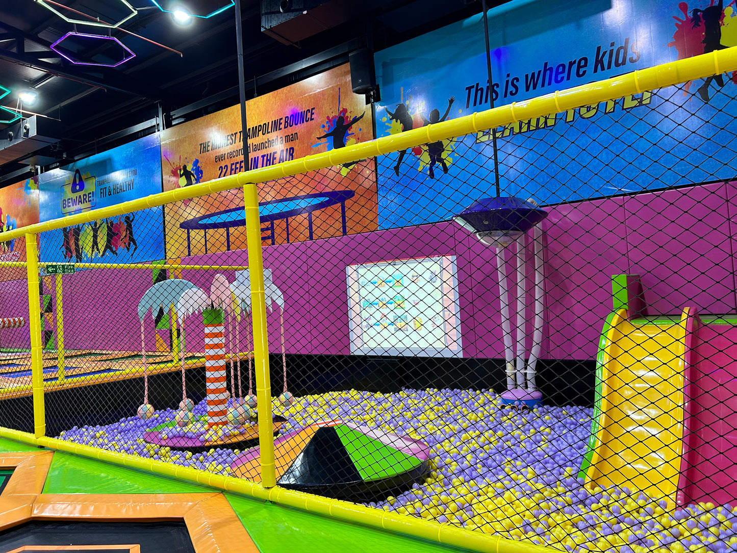 Skyjumper Trampoline Park | Ocus Medley Dwarka Expressway Gurgaon - ActivityKidz