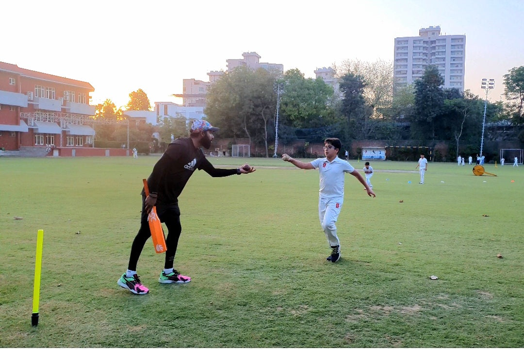 Sports Hub Gurugram for Cricket Basketball Yoga | Sector 31 Gurgaon