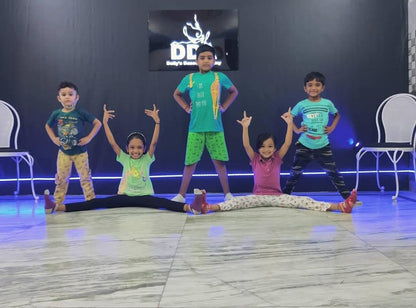 Dolly's dance academy for Bollywood Freestyle Classes | DLF Phase IV Sector 28 Gurgaon