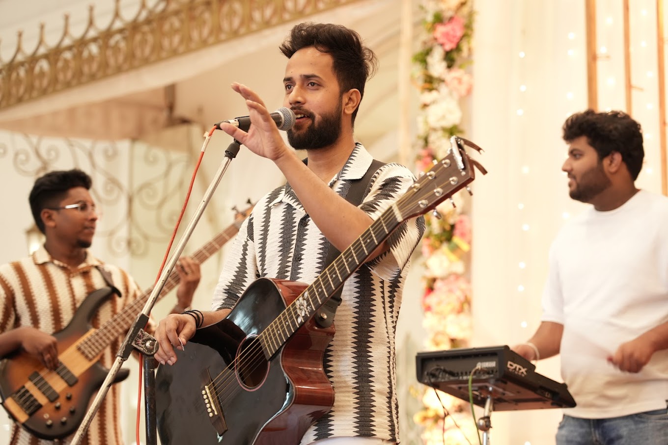 Acoustic Musical Classes for Guitar Piano | Sector 22 Gurgaon