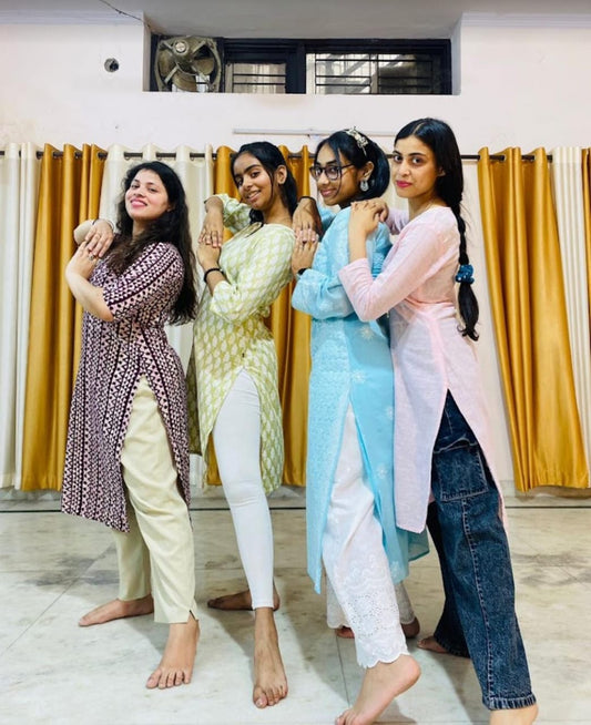Make Your Own Moves Dance Studio for Bollywood Freestyle Semi Classical | Sector 1 Palam Vihar Gurgaon