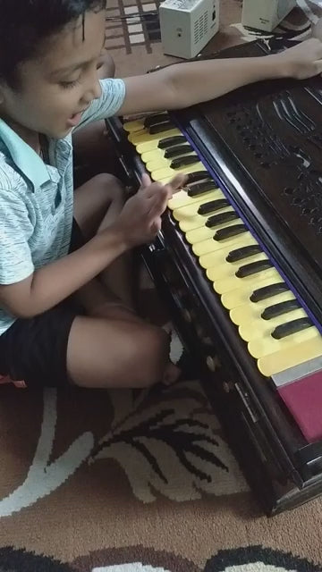 Aarshbhi Music School for Vocals Training | Housing Board Colony Sector 10A Gurgaon