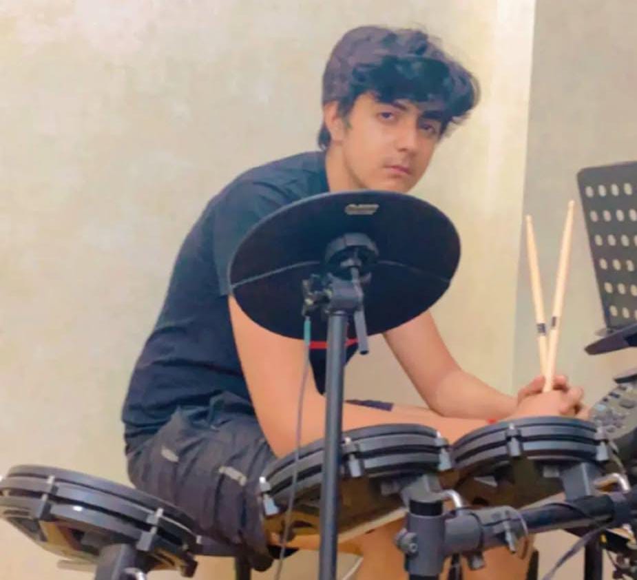 Your Academy of Music for Guitar Drums Vocals Keyboard Classes | Nirvana Country Sector 50 Gurgaon